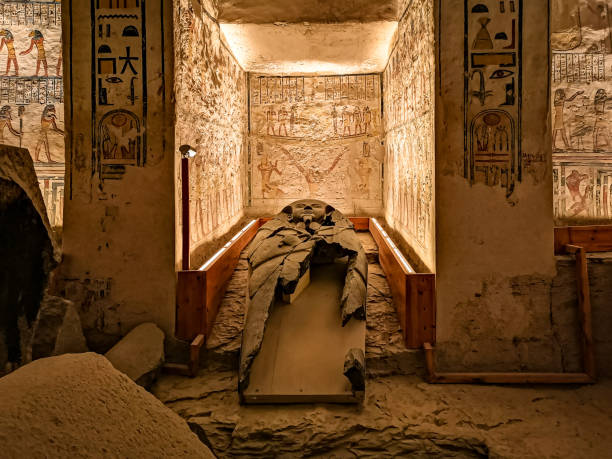Údolí Králů - Rozbitý sarkofágus faraona